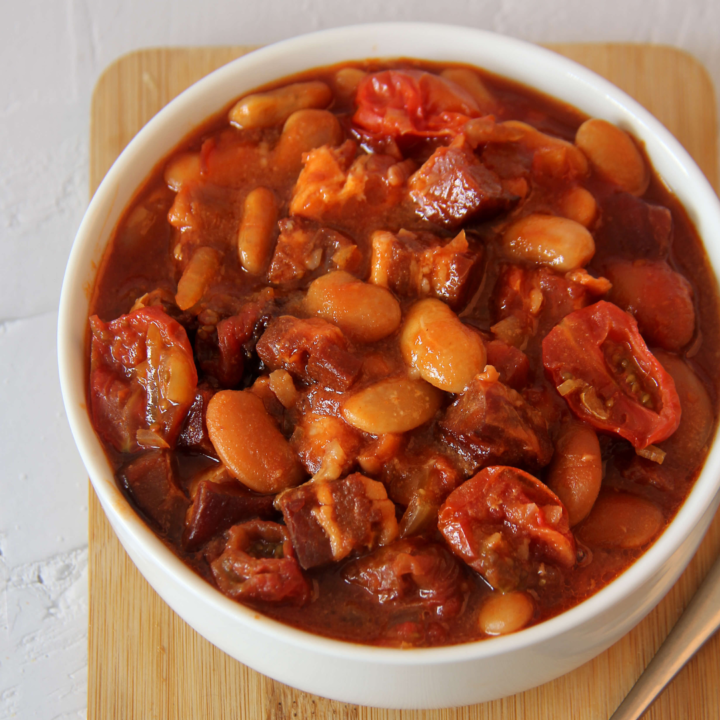 Slow Cooker Smoky Beans with Cherry Tomatoes and Bacon