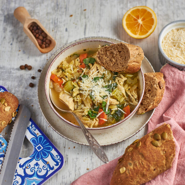 Slow Cooker Lemon Chicken Orzo Soup